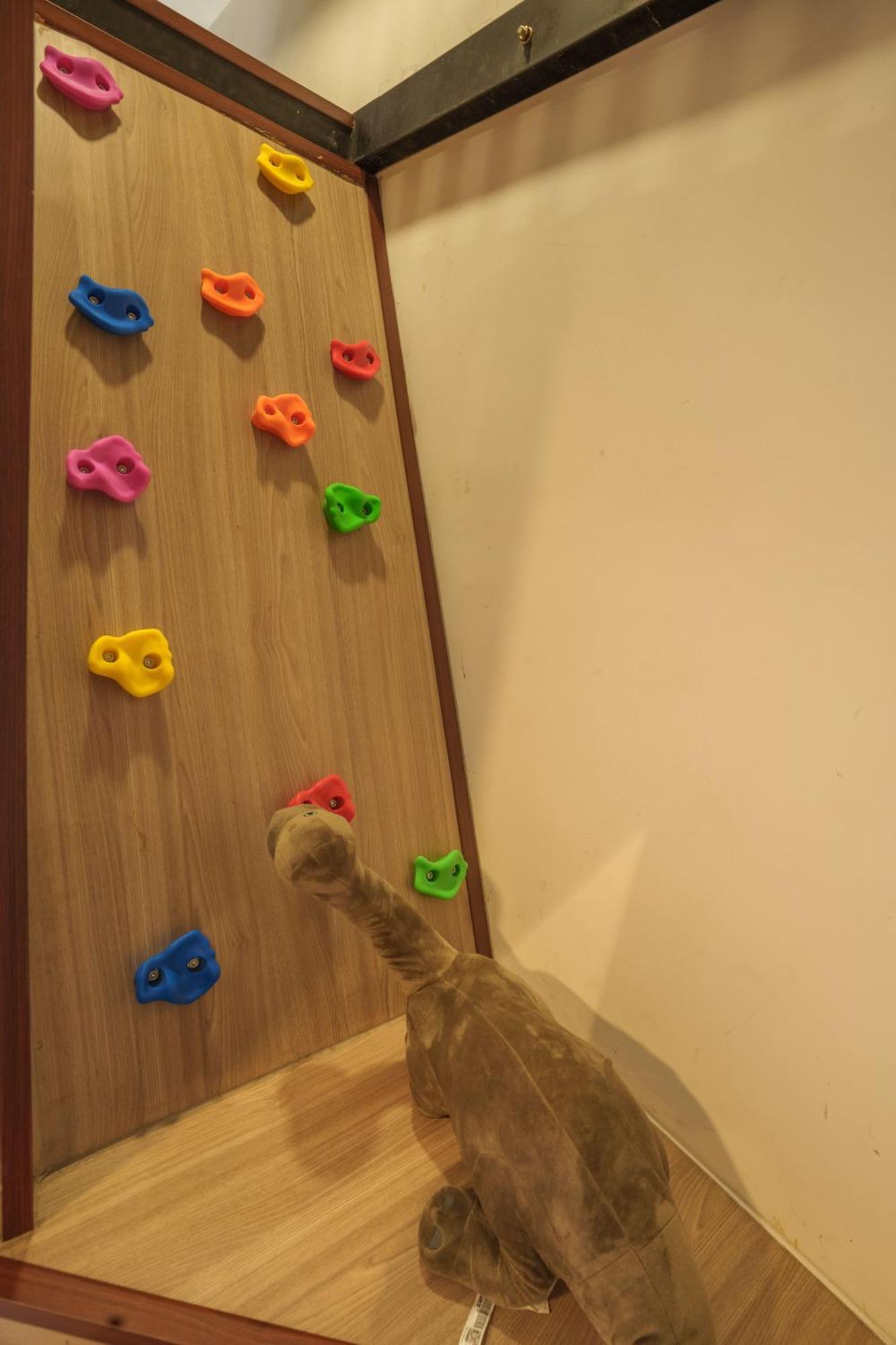 Kidscastle Bukit Bintang Slide Family Friendly Apartment